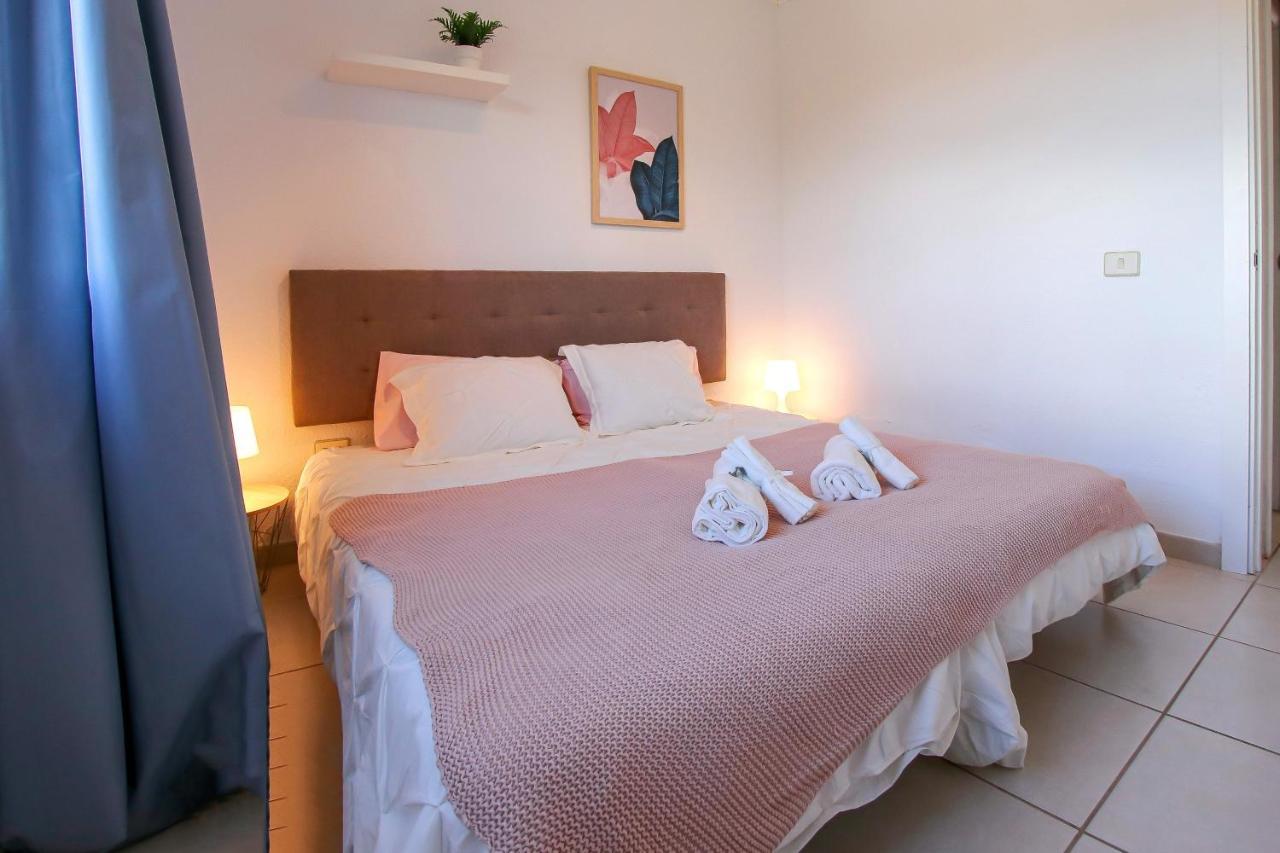 2 Bedroom Flat With Big Pools And Big Terrace Parque Don Jose, 313 Vakantiehuis Costa Del Silencio