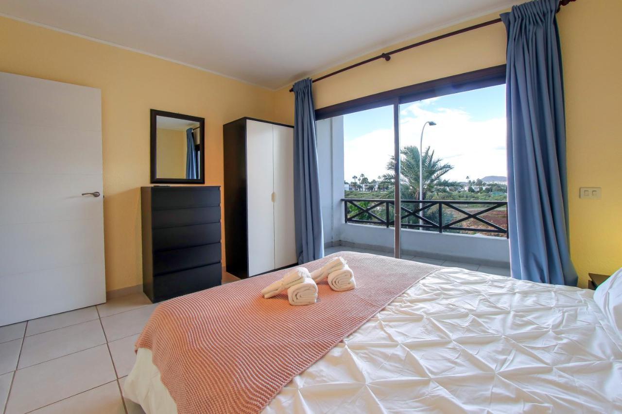 Vakantiehuis 2 Bedroom Flat With Big Pools And Big Terrace Parque Don Jose, 313 *