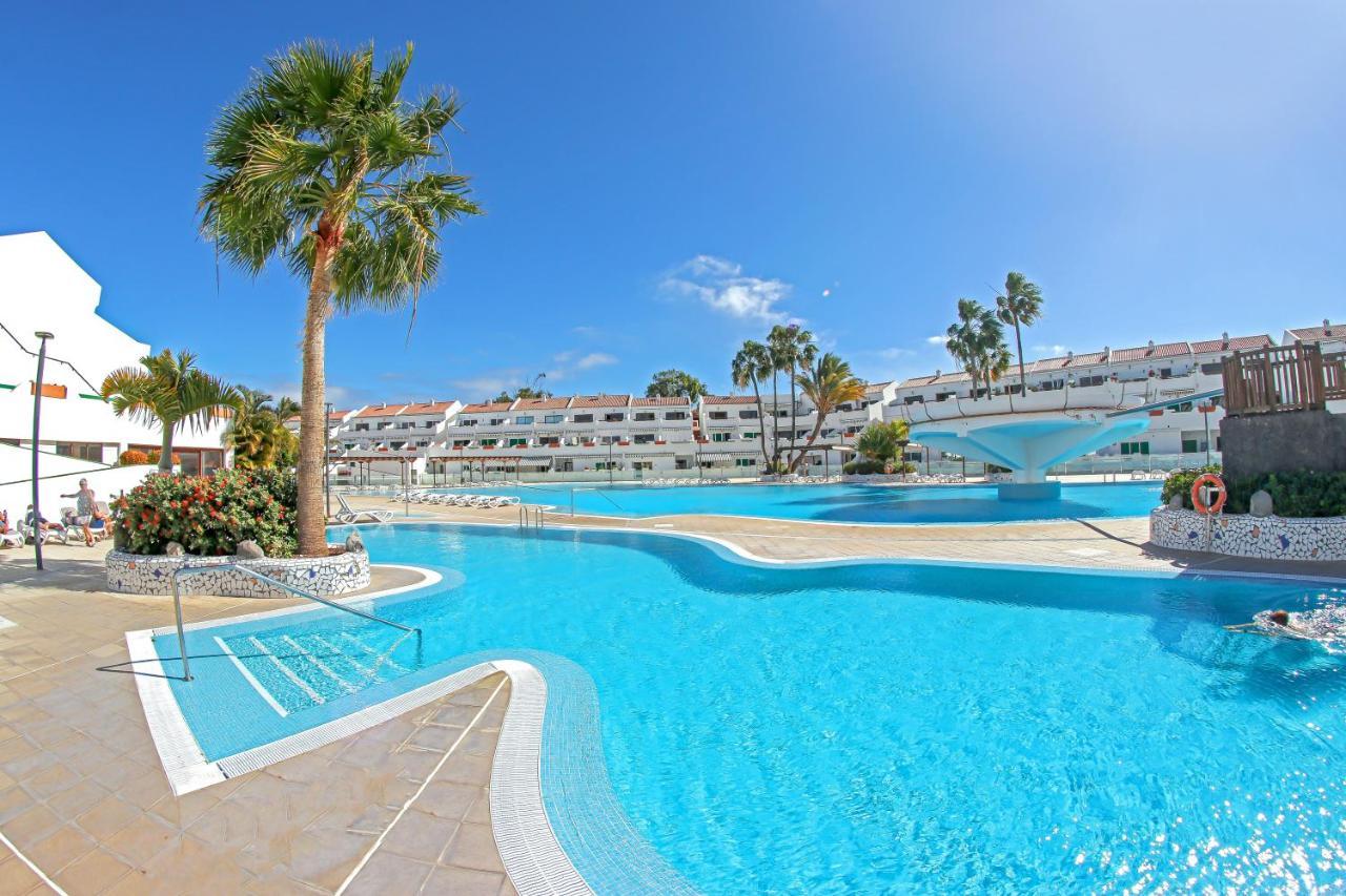 Casa de vacances 2 Bedroom Flat With Big Pools And Big Terrace Parque Don Jose, 313 *