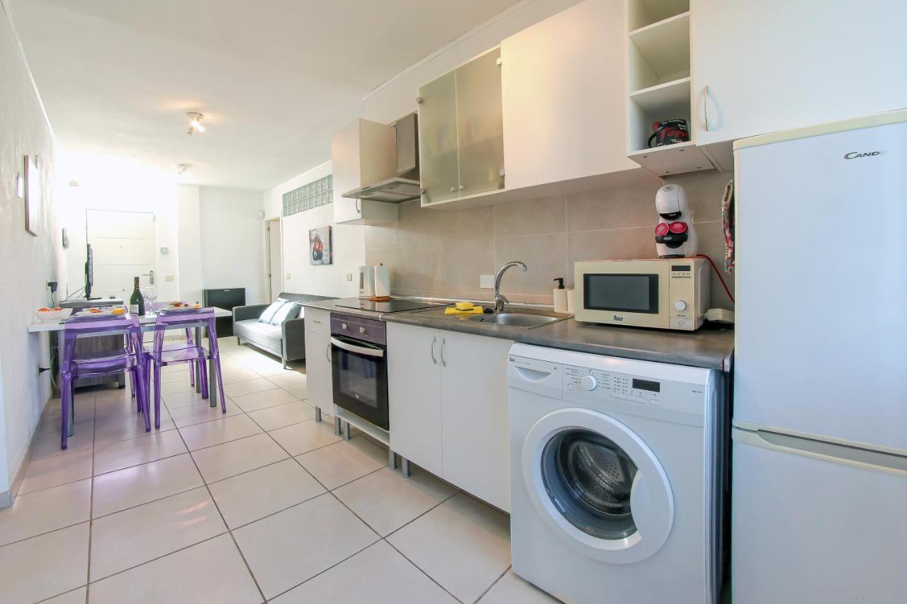 2 Bedroom Flat With Big Pools And Big Terrace Parque Don Jose, 313 Casa de vacances *