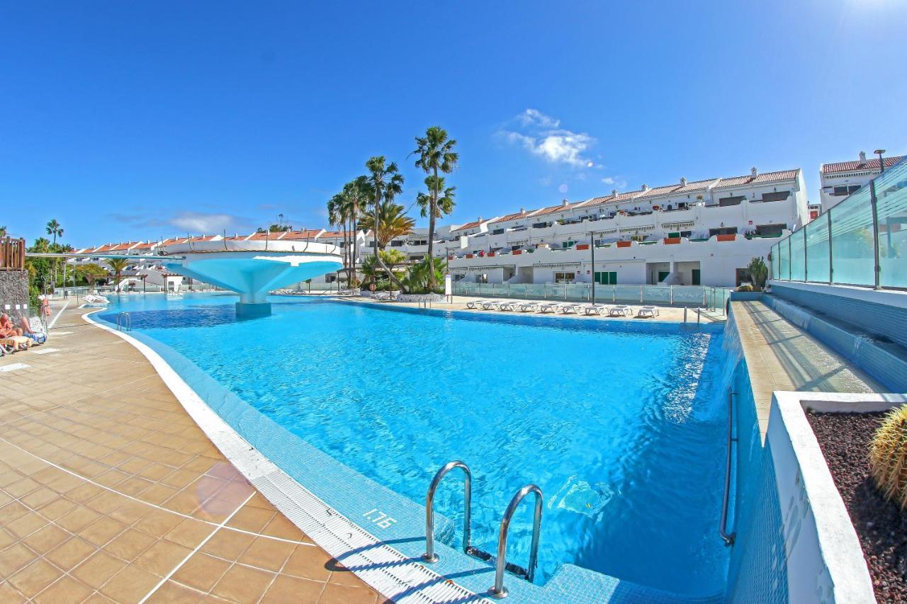 Casa de vacances 2 Bedroom Flat With Big Pools And Big Terrace Parque Don Jose, 313 Costa Del Silencio