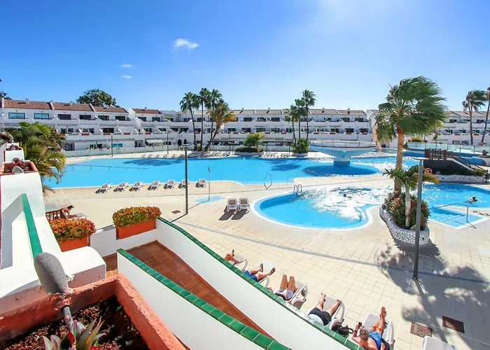 Nice 2 Bedroom Flat With Big Pools And Big Terrace Parque Don Jose, 313