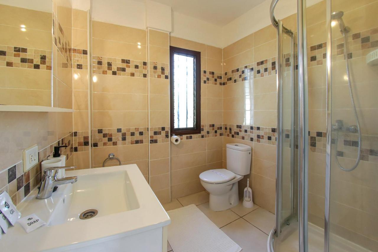 Holiday home 2 Bedroom Flat With Big Pools And Big Terrace Parque Don Jose, 313 Costa Del Silencio